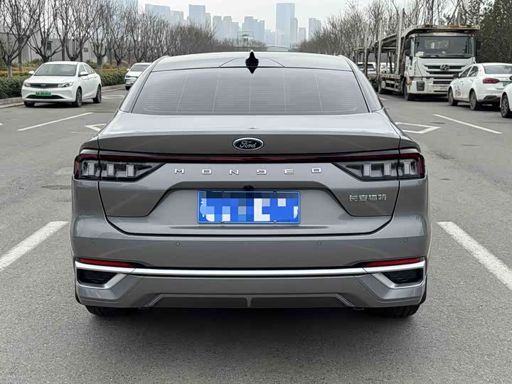 Photo 5 - Ford Mondeo