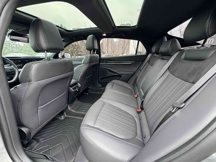 Photo 9 - Ford Mondeo