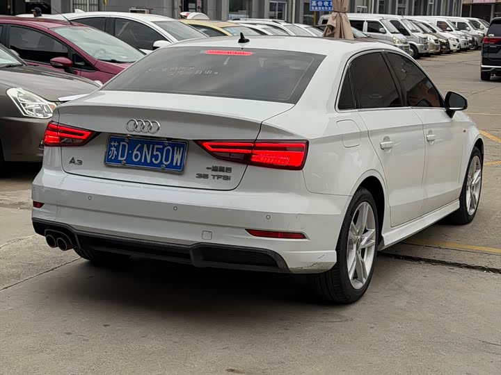 Фото 5 - Audi A3