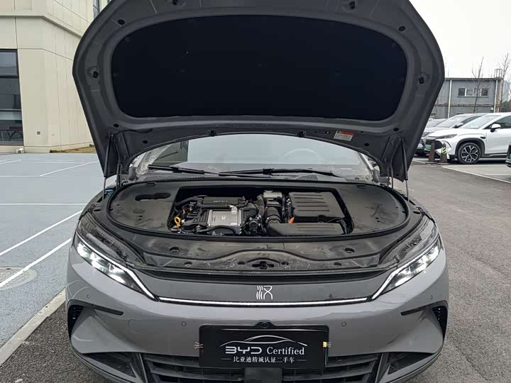 Фото 2 - BYD Han