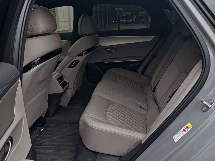 Фото 6 - BYD Han