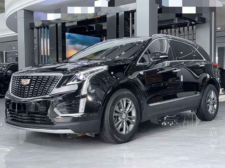 Фото 1 - Cadillac XT5
