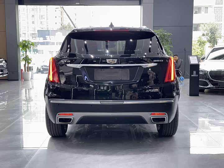 Фото 7 - Cadillac XT5