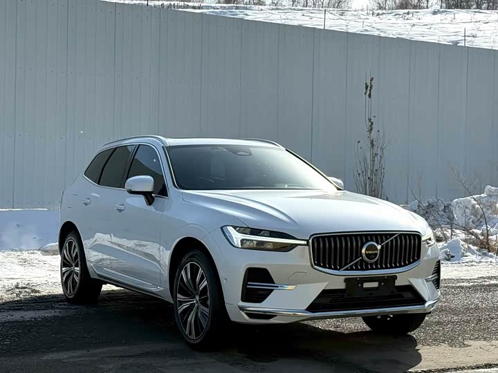 Фото 3 - Volvo XC60 Hybrid