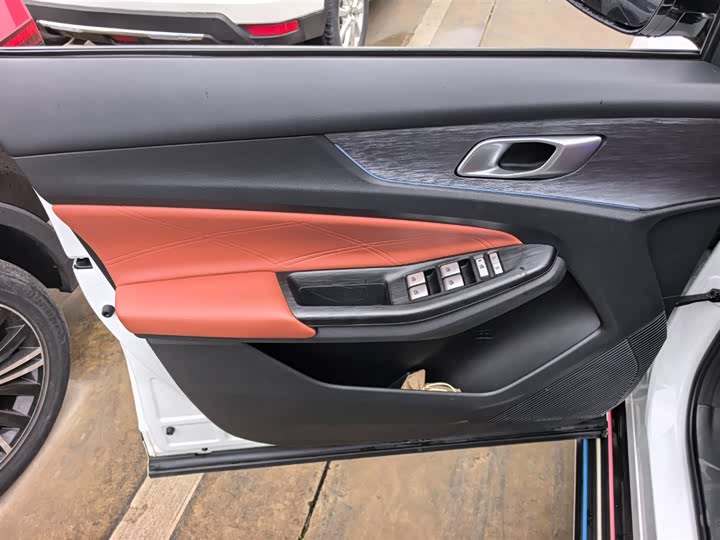 Фото 9 - Changan CS55 Plus