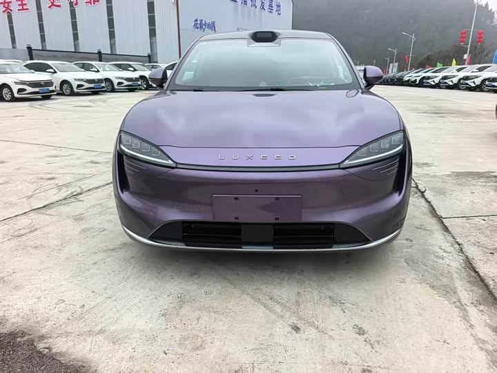 Фото 2 - Luxeed R7