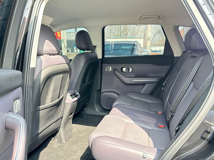 Фото 6 - Leapmotor C10