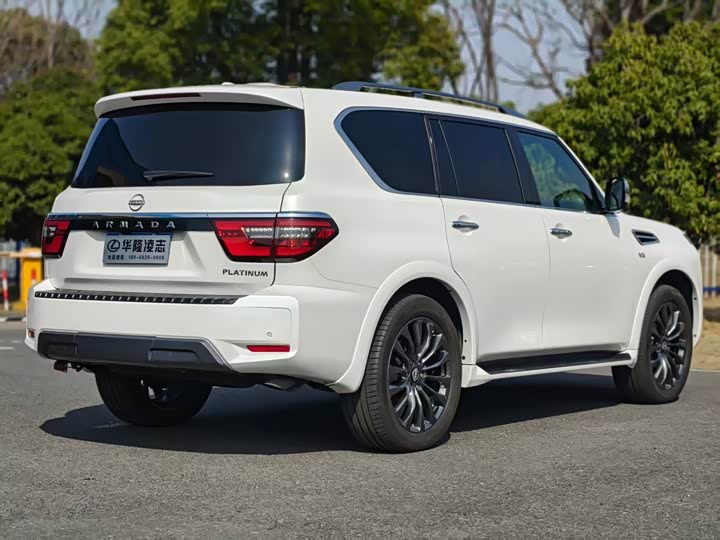 Фото 4 - Nissan Armada