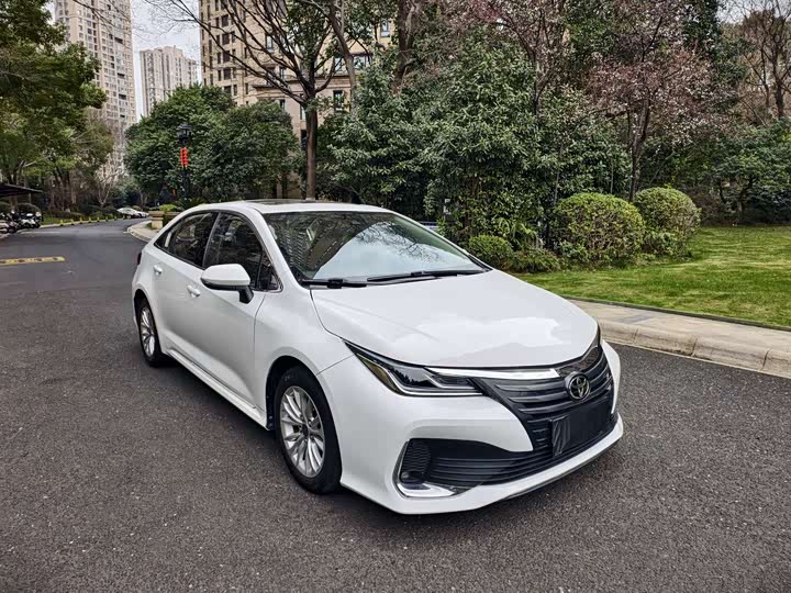 Photo 2 - Toyota Allion