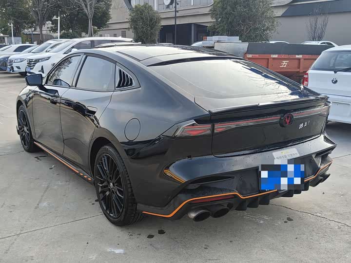 Фото 6 - Changan UNI-V