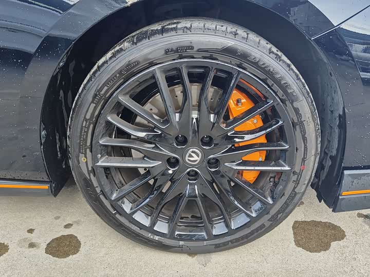 Фото 8 - Changan UNI-V