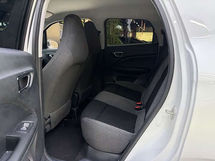 Photo 7 - Leapmotor T03