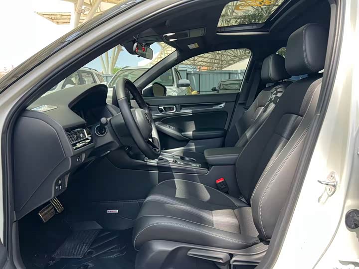 Фото 3 - Honda Civic