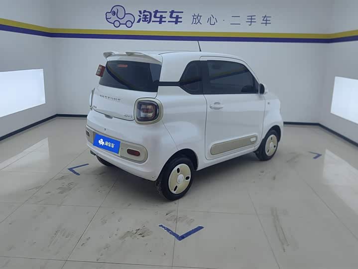 Фото 3 - Bestune Pony