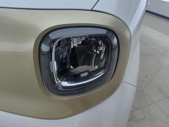 Фото 5 - Bestune Pony