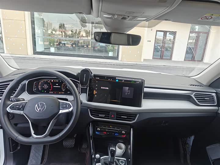 Volkswagen Tayron 2024 2024款 330TSI 两驱豪华Plus进阶版