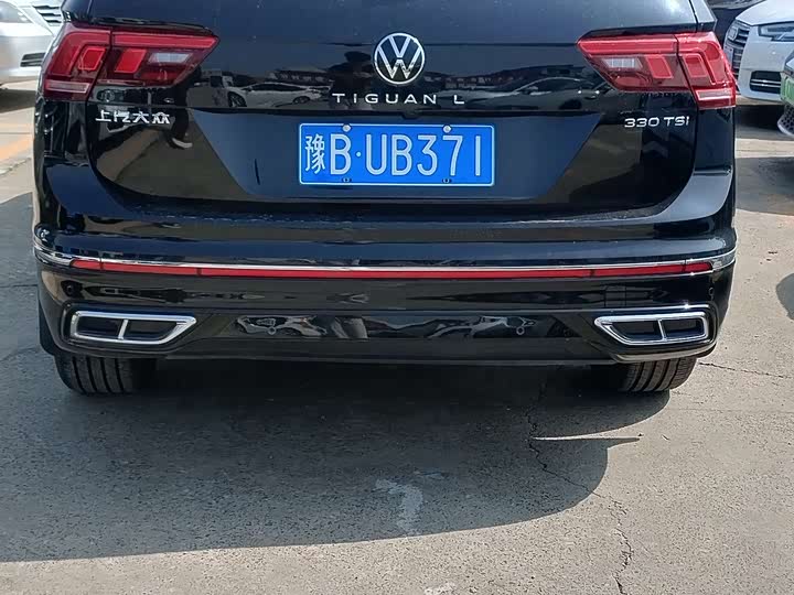 Фото 4 - Volkswagen Tiguan L Pro