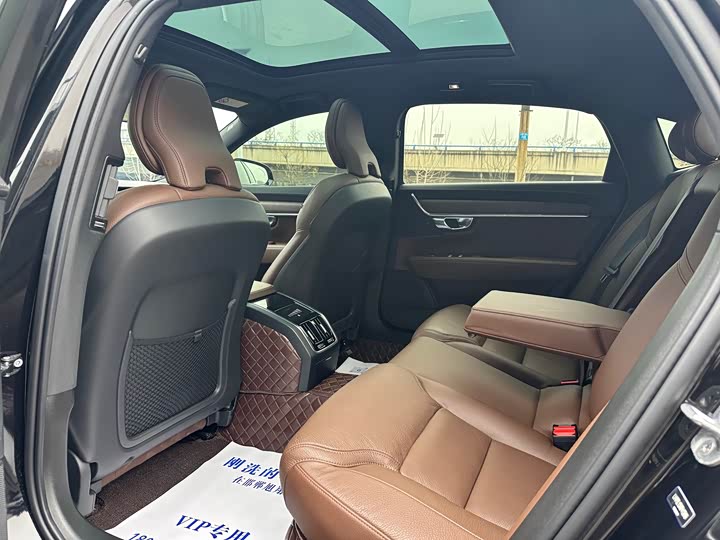 Фото 7 - Volvo S90