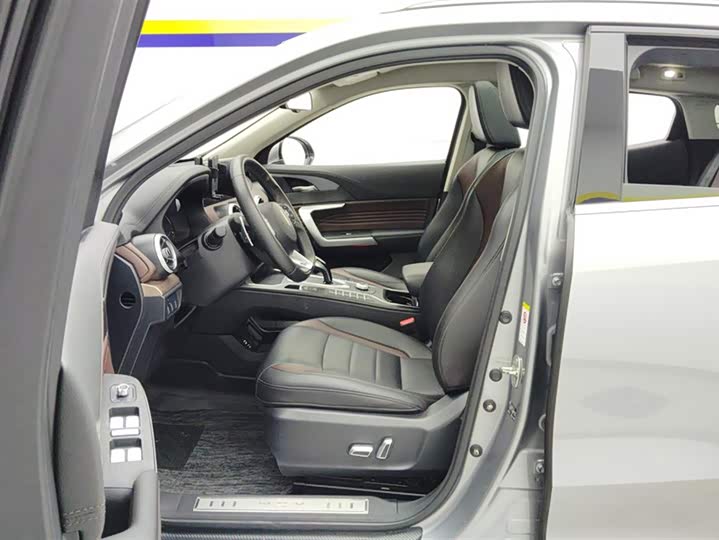 Фото 9 - Wey VV5