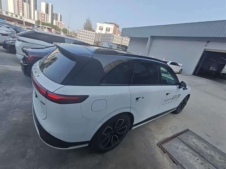 Фото 4 - XPeng G9