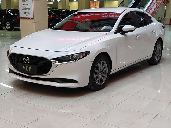 Фото 3 - Mazda 3 (Axela)