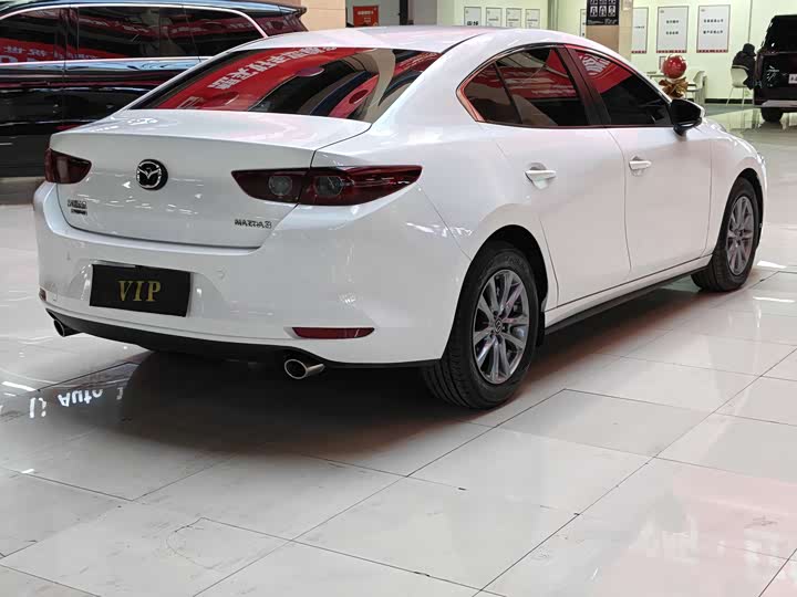 Фото 7 - Mazda 3 (Axela)