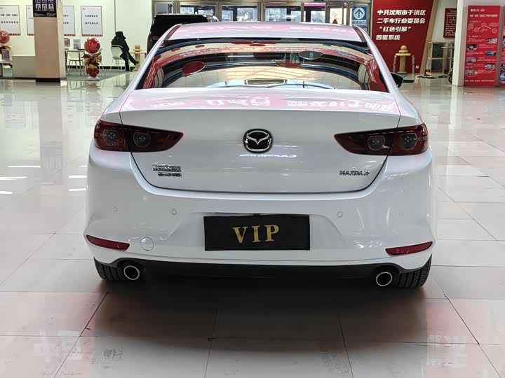 Фото 8 - Mazda 3 (Axela)