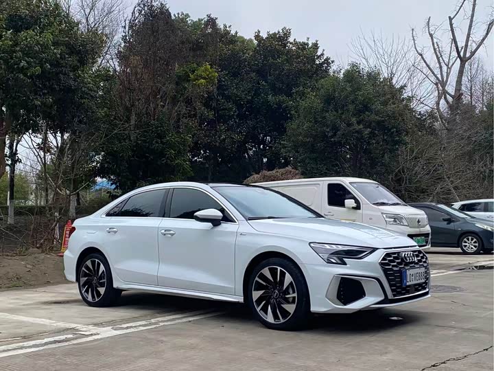 Фото 3 - Audi A3