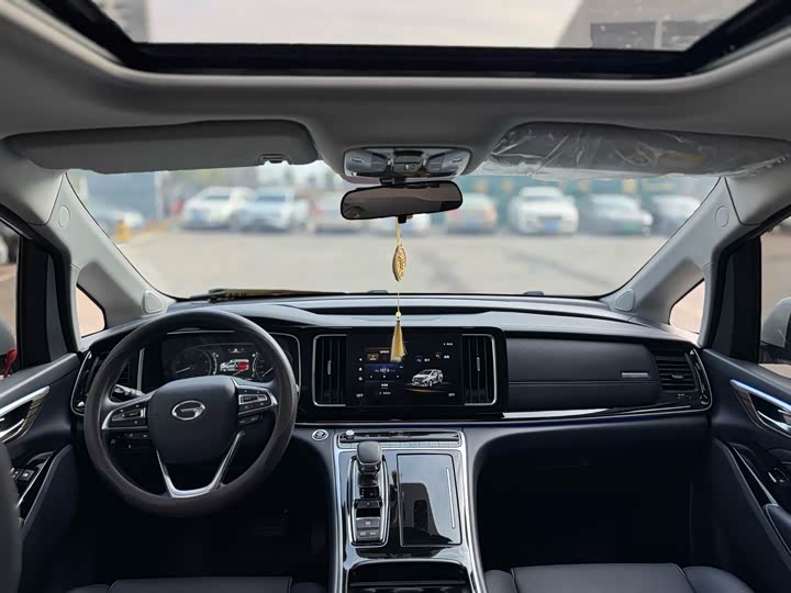 Фото 8 - GAC Trumpchi M8