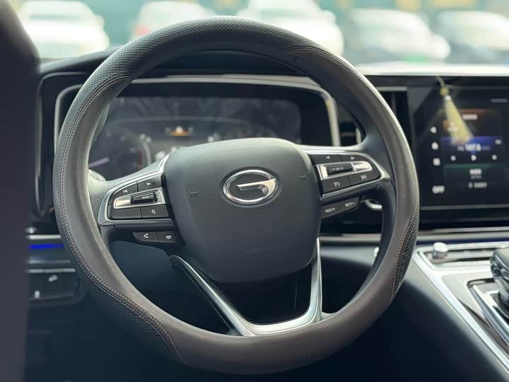 Фото 9 - GAC Trumpchi M8