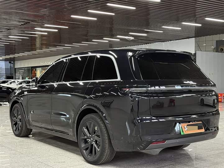 Фото 9 - LiXiang L8