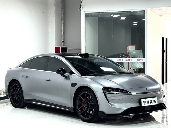 Фото 3 - Luxeed S7