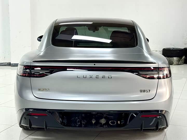 Фото 5 - Luxeed S7