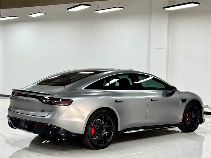 Фото 6 - Luxeed S7