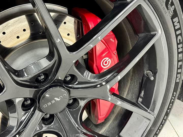 Фото 8 - Luxeed S7