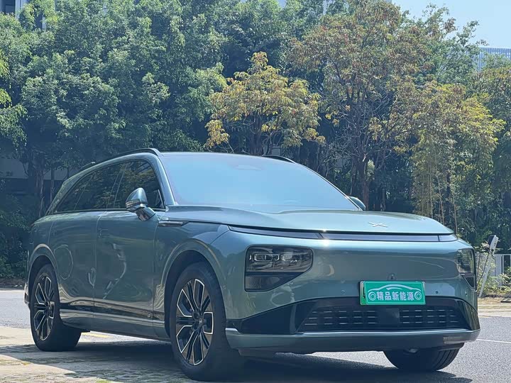 Фото 3 - XPeng G9