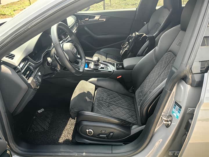 Фото 4 - Audi RS 5