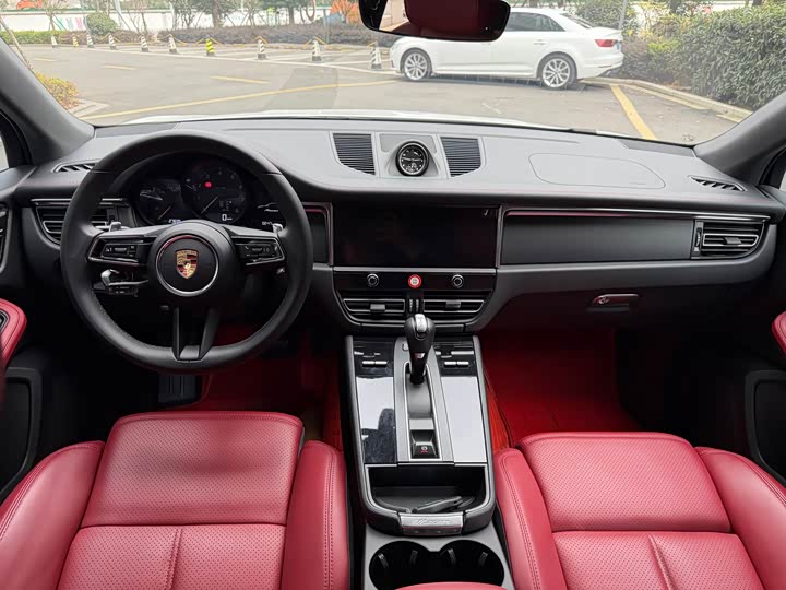 Фото 7 - Porsche Macan