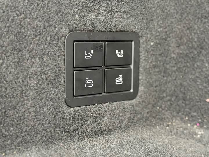 Фото 6 - Chery Tiggo 9