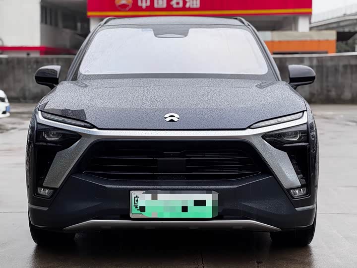 Фото 2 - Nio ES8