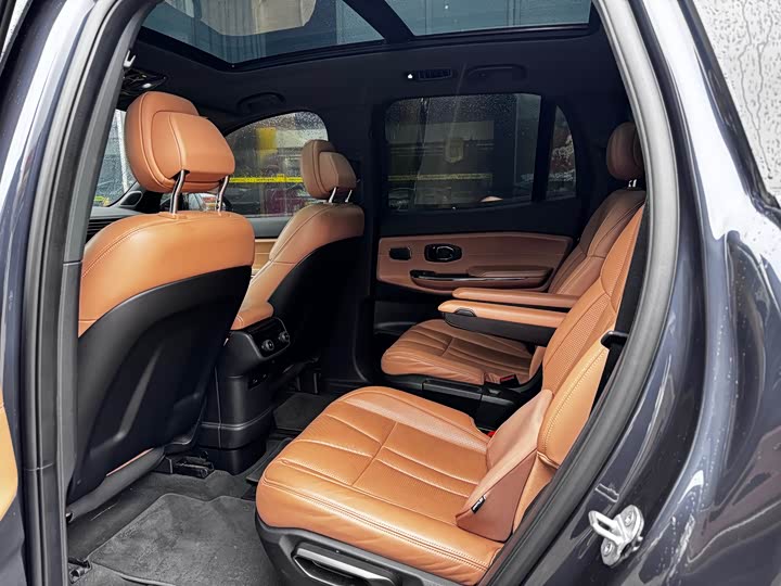 Фото 4 - Nio ES8