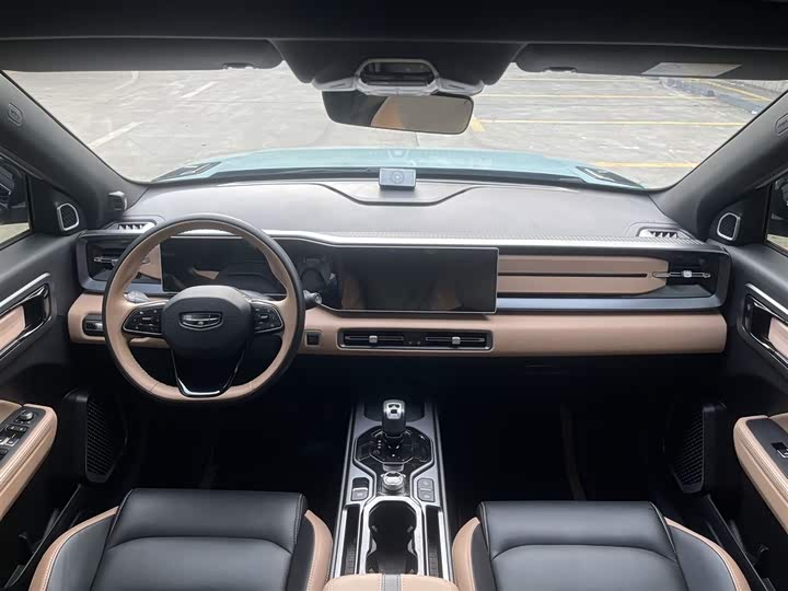 Фото 5 - Geely Icon