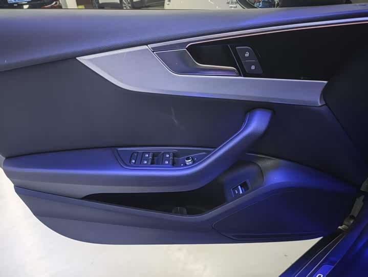 Фото 7 - Audi A5