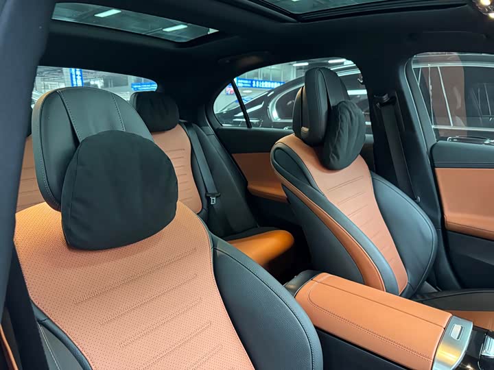 Фото 6 - Mercedes-Benz C-Class