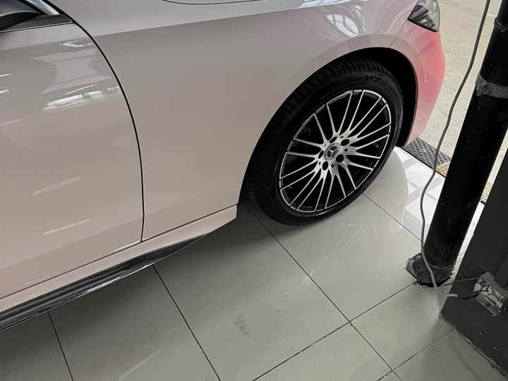 Фото 9 - Mercedes-Benz C-Class