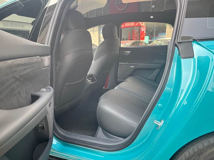 Фото 8 - Dongfeng Yipai eπ 007