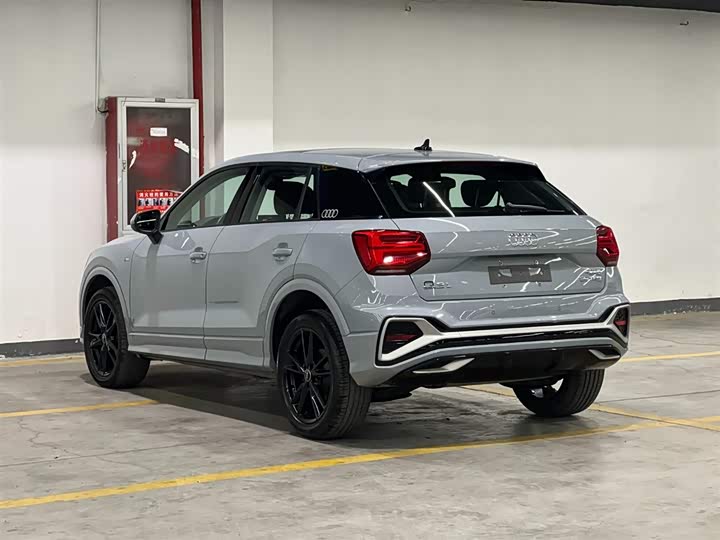 Фото 4 - Audi Q2L