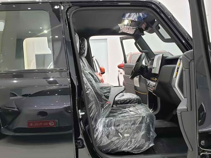 Фото 8 - Chery iCar V23