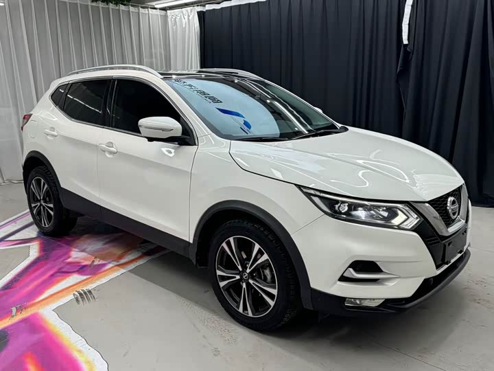Фото 3 - Nissan Qashqai