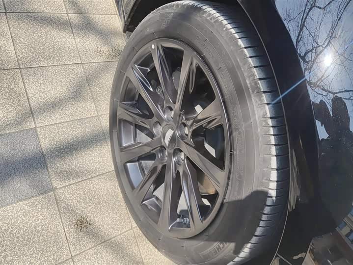 Photo 6 - Cadillac CT5